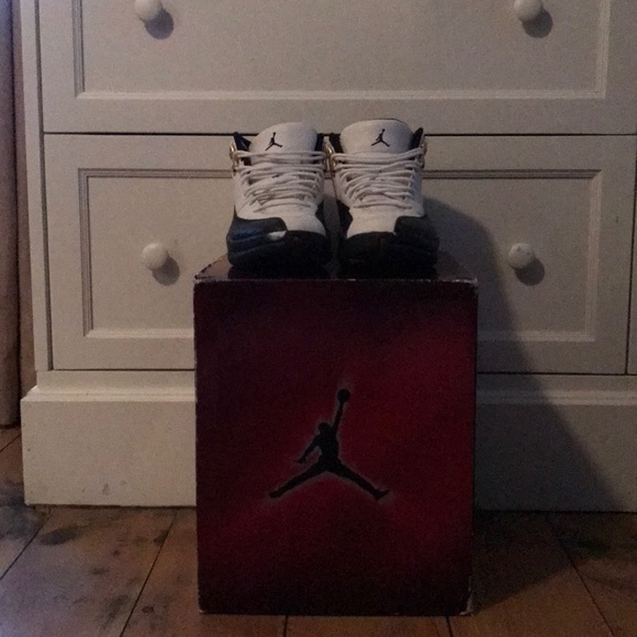 Jordan 11/12 countdown pack Bred 11s - Picture 3 of 8